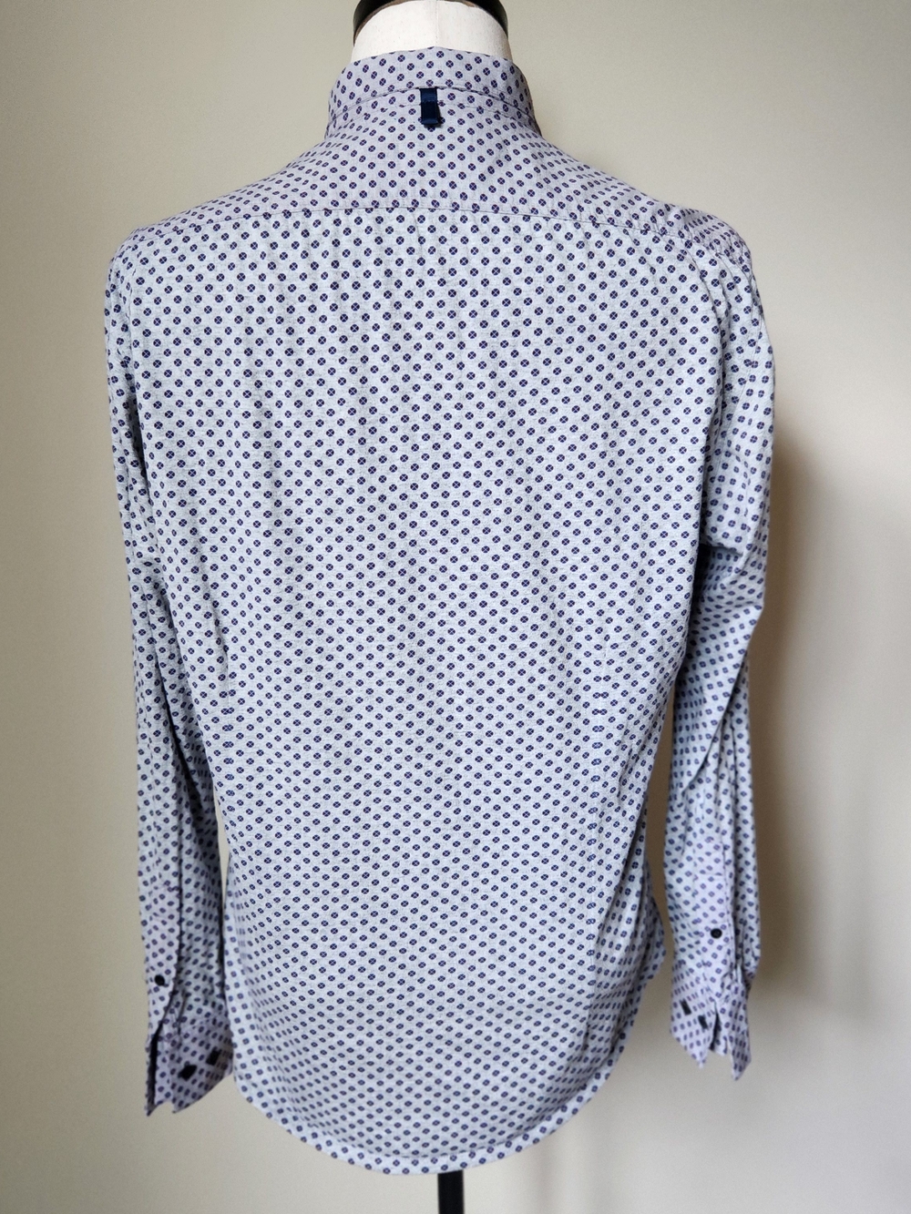 WRK Slim Fit Geometric Print Button Down Shirt Mens Size Large Grey Long Sleeve - Picture 5 of 14